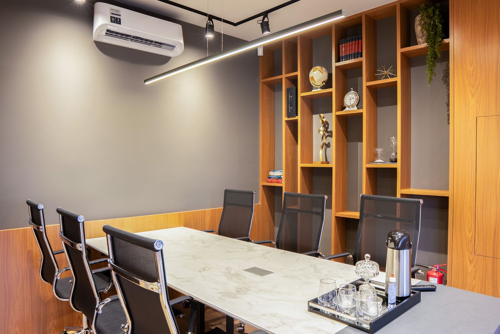 Sala de reuniões do escritório Zonta Advocacia